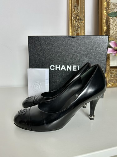 Chanel black leather cap - leather,