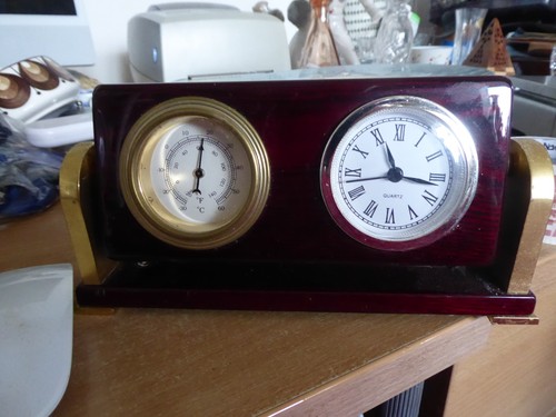 Collectors barometer and - , clock
