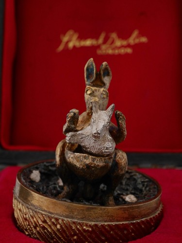 Stuart devlin silver gilt - stuart,