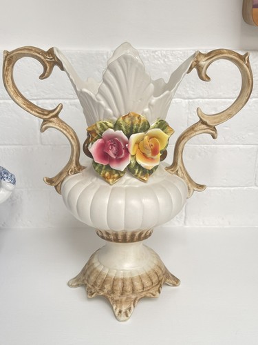 Large vintage capodimonte two - large,
