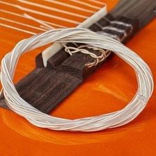 CLASSICAL GUITAR STRINGS SET
