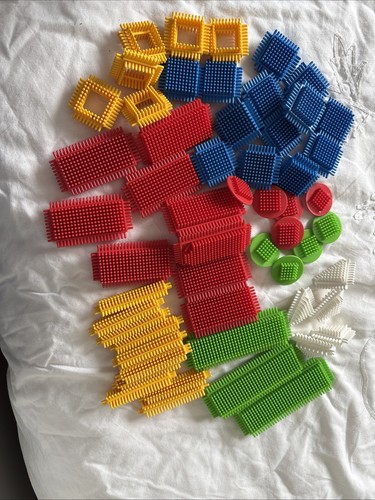 Pieces stickle bricks - pieces,