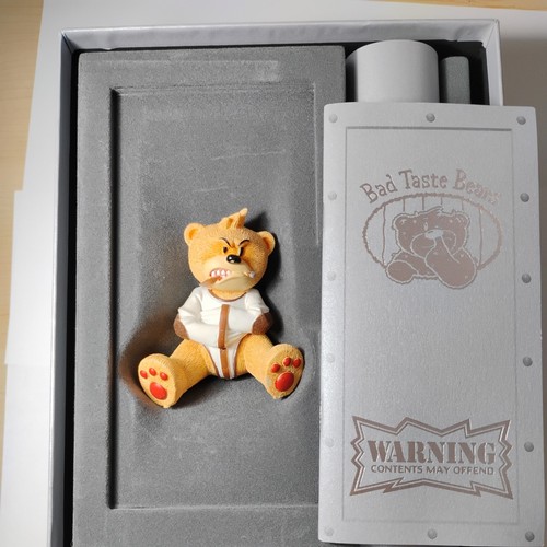 Bad taste bear psycho - bear, official
