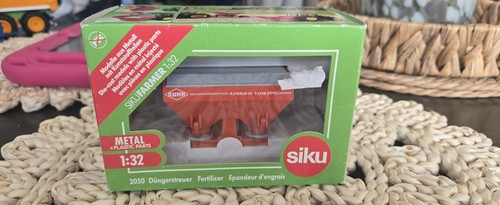 Siku 2050 red fertilizer - red,