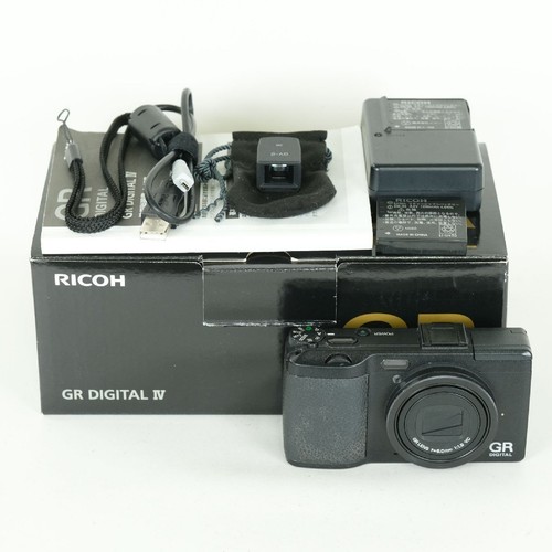Ricoh digital compact - ricoh,