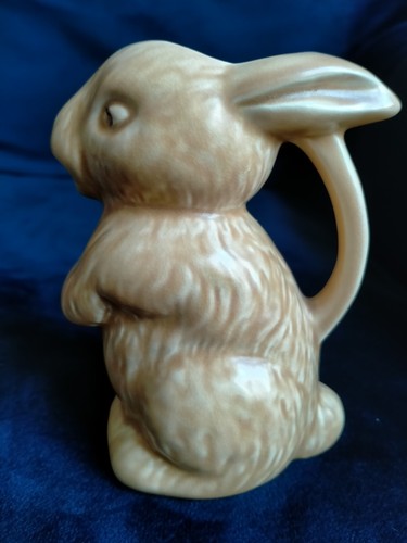 Sylvac falcon ware 44 - sylvac,