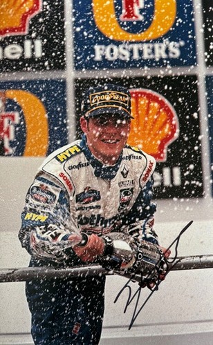 Jacques villeneuve hand - jacques,