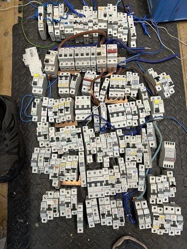 Assortment rcbo various - of,
