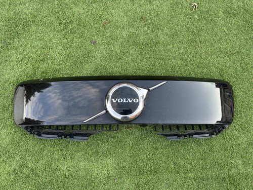 Volvo xc40 c40 2023 front - c40,