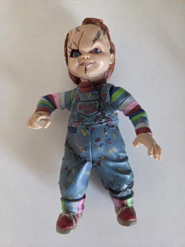 Mezco chucky figure doll - 5",