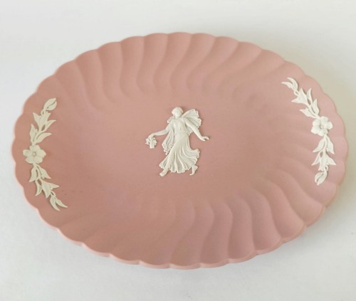 Wedgwood jasper pink - pink, fluted