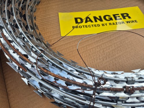 Concertina razor wire - wire, x