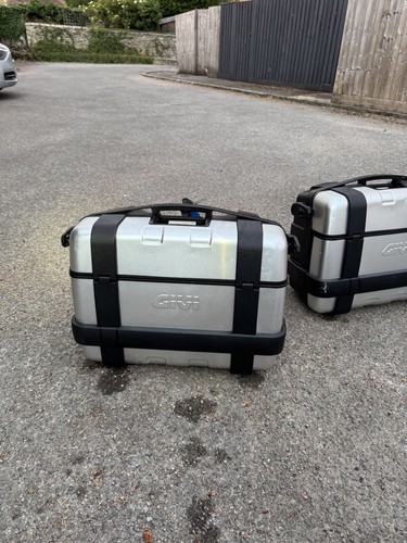Givi trekker trk33n panniers - trekker,