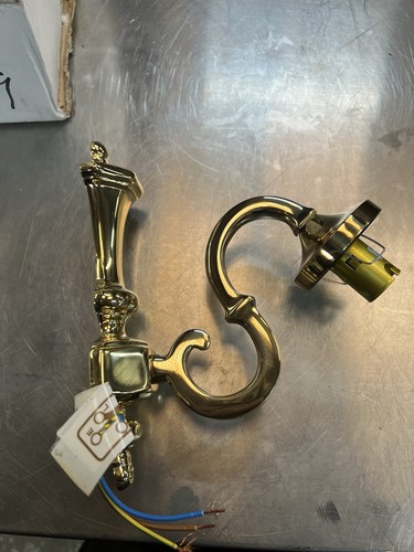 Brass single light wall - single,