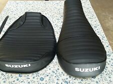 SUZUKI RV90 RV125 1972 TO 1977 SEAT COVER WITH STRAP WHITE LOGO (S25)