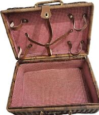 Vintage Large Wicker Picnic Basket Carrying Case In Brown 