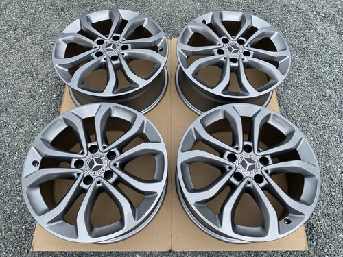 Genuine mercedes c - 17",