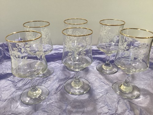 Vintage sherry glasses with - 6,