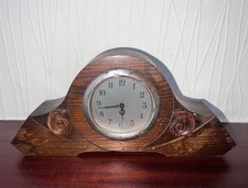 Vintage Wooden Mantel Clock