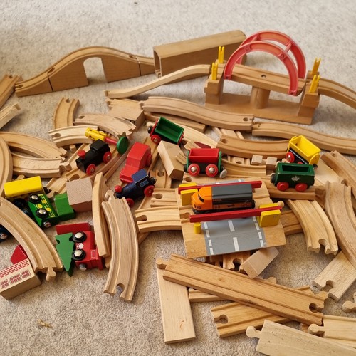 Brio elc wooden classic train - brio/elc,