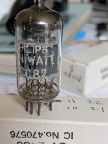 Philips miniwatt 12au7 ecc82 - ,