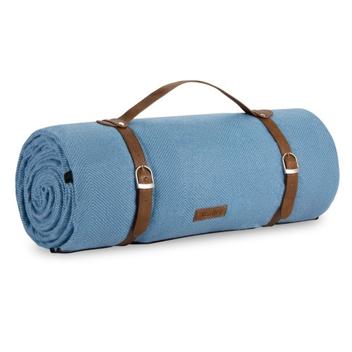 Picnic blanket person - picnic,
