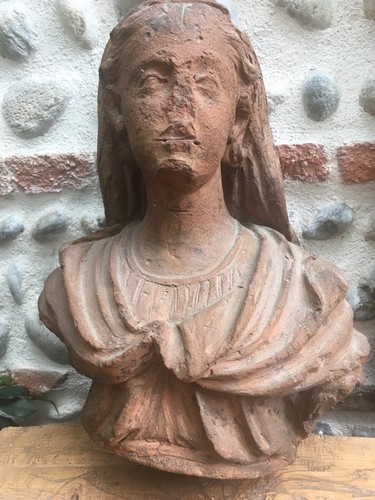 Very beautiful sculpture large - very,