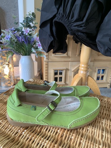 Lovely apple green - apple,