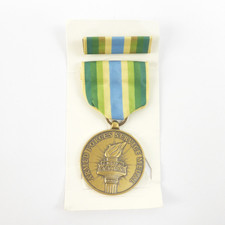 US Military LIGI Armed Forces Service Medal Set in Pursuit of Democracy 35mm