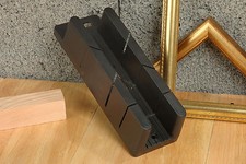 Linic UK Made Mitre Box Block