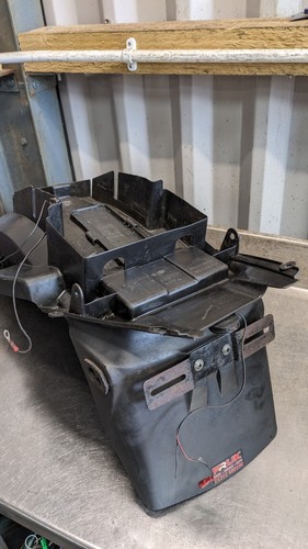 Suzuki gsf600 undertray rear - gsf600,