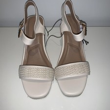New Look New with Tags Flat Natural Colour Wedges Comfort Sandals Size UK 7 Wide