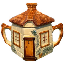 Cottage Ware Lidded Pot With