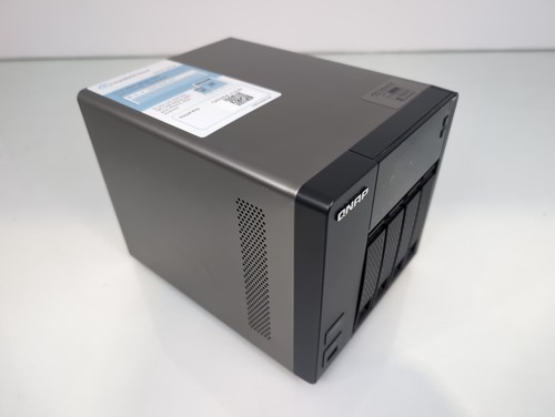 Qnap nas 421 drives - qnap, no