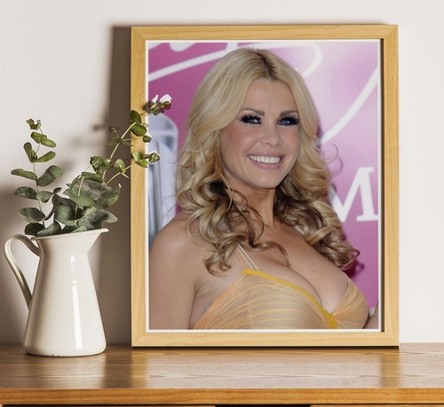 Melinda messenger x8 - melinda,
