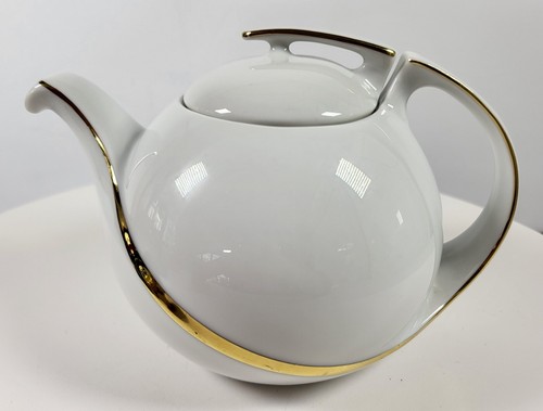 Small stylish seltmann - a,