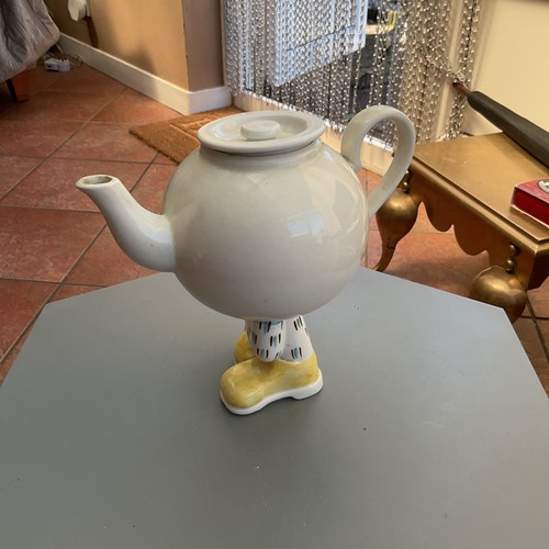Retro 1970s teapot dated 1976 - teapot,