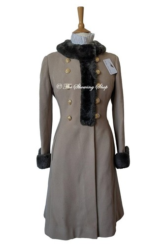 Beautiful vintage beige - beige, pure