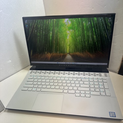 Alienware m17 9980hk - m17, i9-9980hk