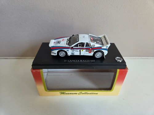 Kyosho martini lancia - kyosho, 1/43