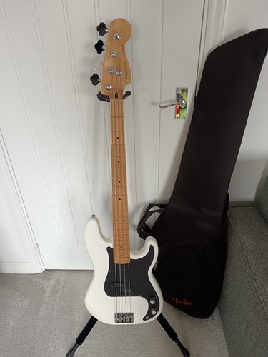 Fender player precision bass - fender,