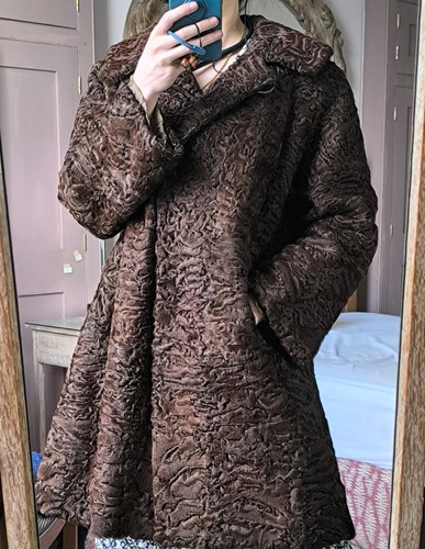 True vintage brown - true, real