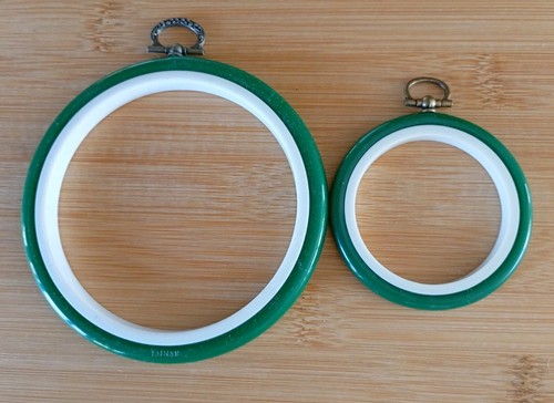 Green circular flexi hoop - flexi-,