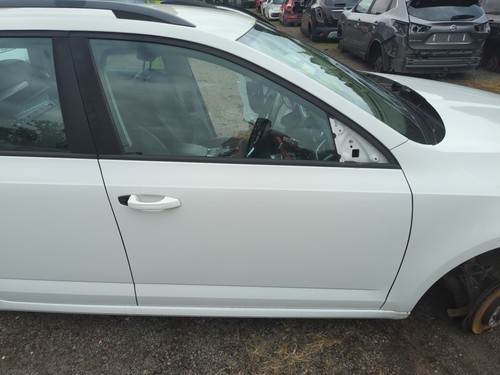 Skoda octavia 2016 door f - skoda,