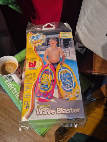 Surf and sun wave blaster - and,