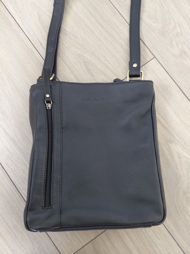 Rowallan black leather cross