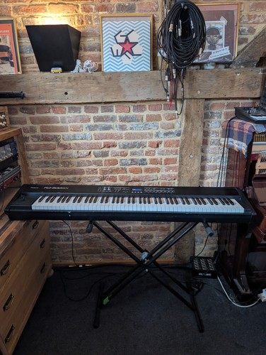 Roland 300gx key - roland, 88-key