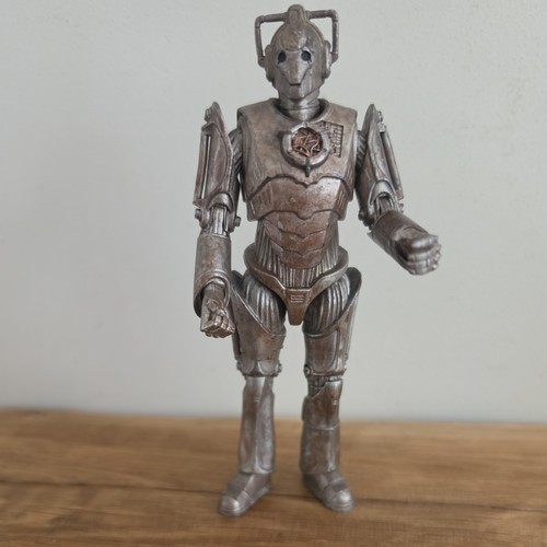 Doctor who cyberman bbc 1963 - cyberman,