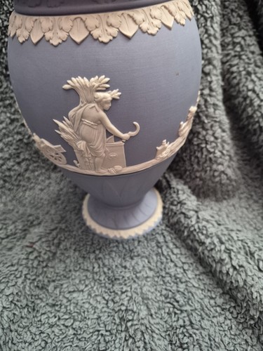 Wedgwood blue jasperware vase - blue,