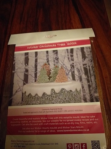 Karen davies wicker christmas - karen,